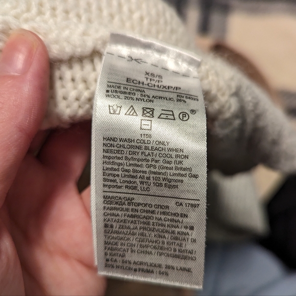 Gap Stripe Mockneck Pullover Sweater in Wool-Blend | Size XS/S - Picture 12 of 12